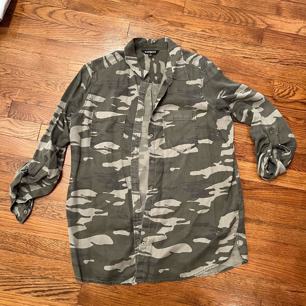 Express button up camo shirt